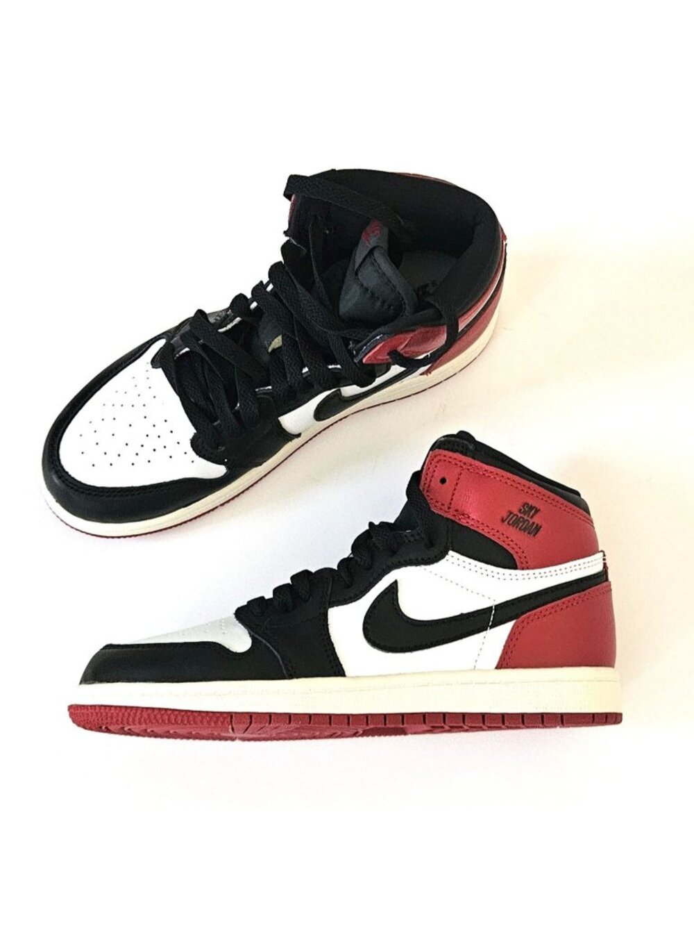 Kids' 2.5 Youth Air Jordan 1 Retro High OG Black Toe Shoes Sneakers